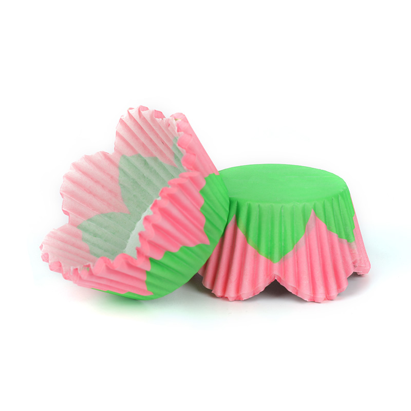 Petal-shape Scalloped Baking Paper Cupcake Liners